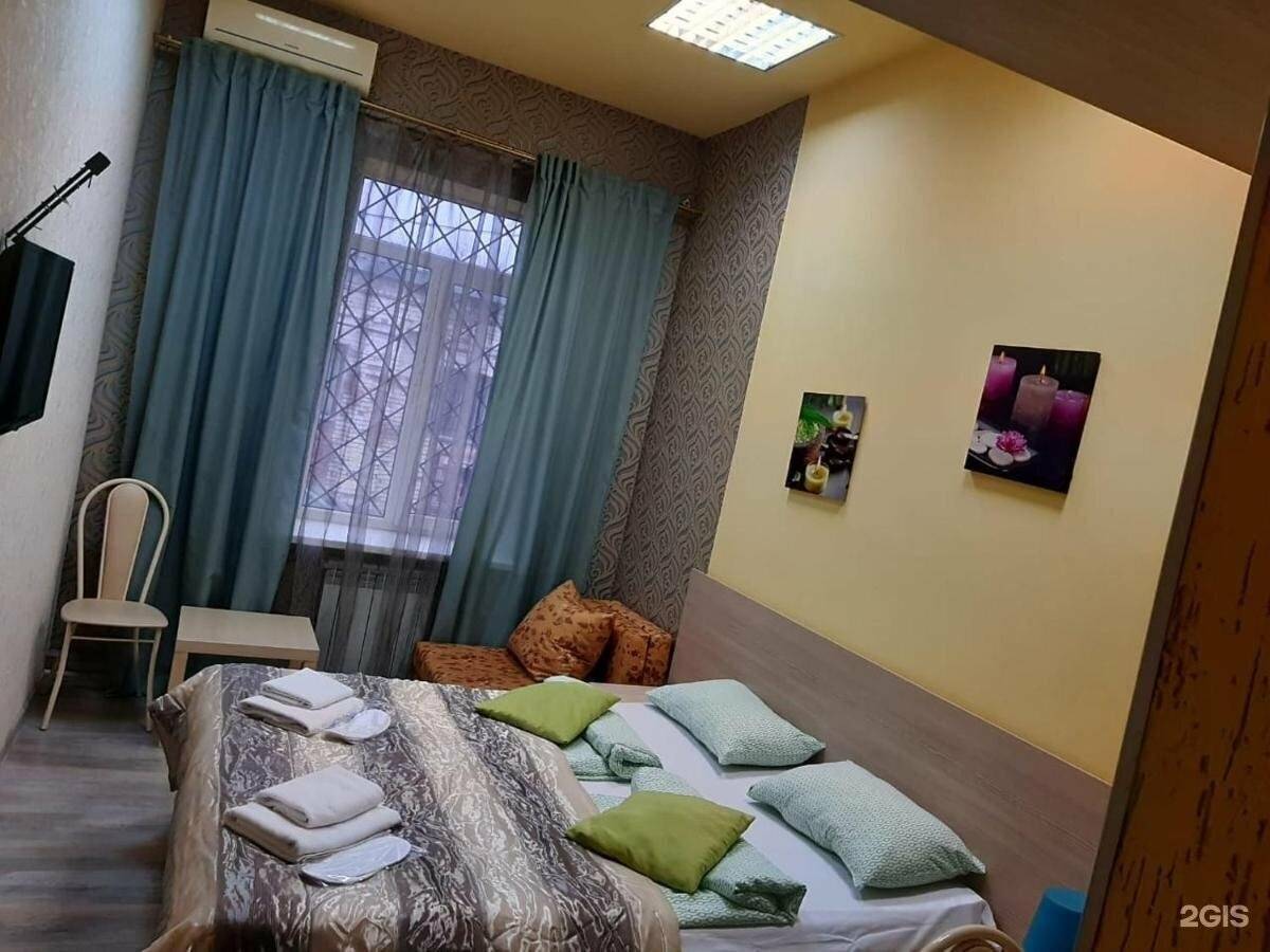 Фотографии номера Стандартный трехместный номер в Гостинице Кубань Восток Краснодар