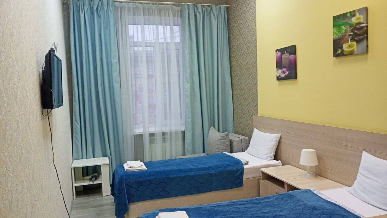 Фотографии номера Стандартный трехместный номер в Гостинице Кубань Восток Краснодар