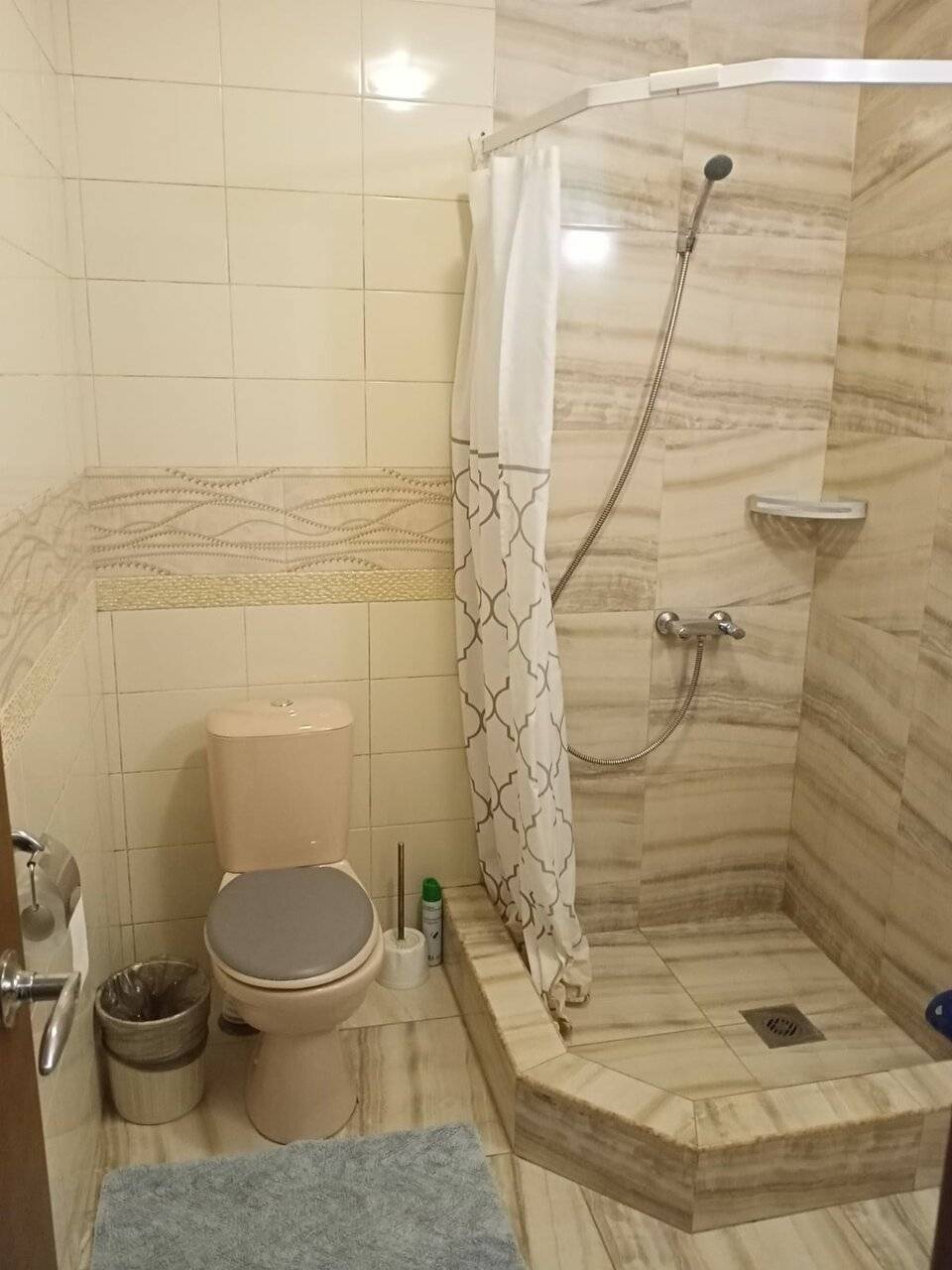 Фотографии номера Стандартный двухместный номер с 1 кроватью в Гостинице Кубань Восток Краснодар